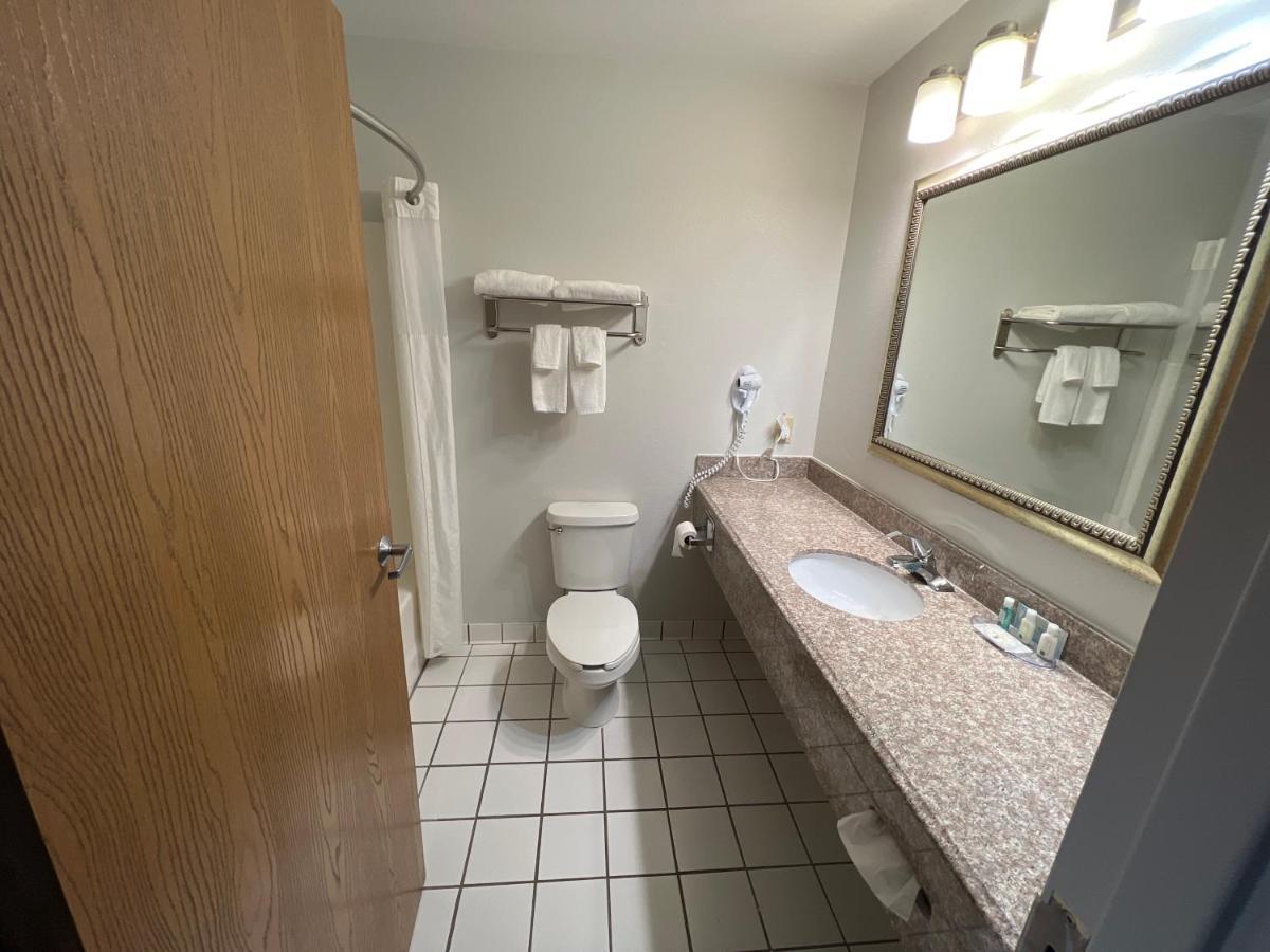 Quality Inn & Suites Rosemount Exteriér fotografie